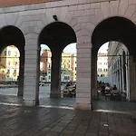 Antico Mercato 3*