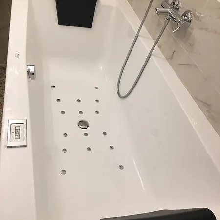 안티코 메르카토